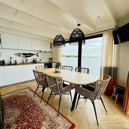 Tekne Surla Houseboat 