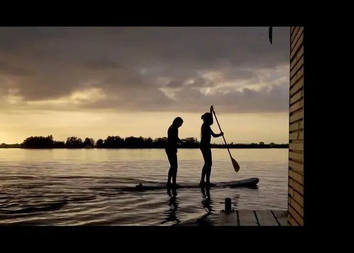 Botel Surla Houseboat Walvis Kagerplassen Buitenkaag