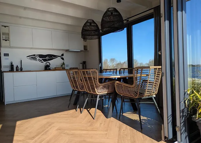 Surla Houseboat Walvis Kagerplassen Botel *