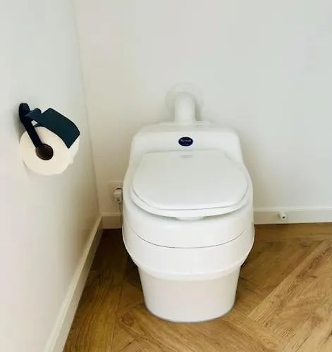 Surla Houseboat Walvis Kagerplassen Botel Buitenkaag