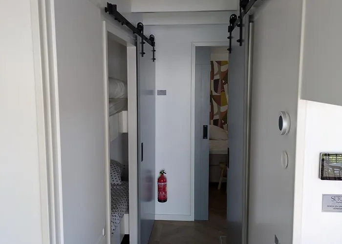 Botel Surla Houseboat Walvis Kagerplassen *